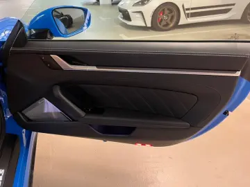 PORSCHE 992 Carrera S Cabriolet Exclusive Manufaktur