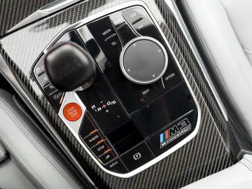 BMW M3 Competition Touring - Full Carbon
