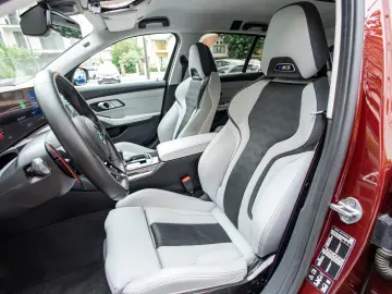 BMW M3 Competition Touring - Full Carbon