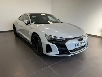 AUDI RS e-tron GT quattro