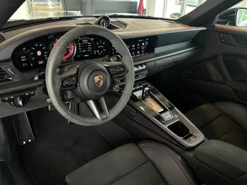 PORSCHE 992 GTS Cabrio  Matrix ACC S.AGA Lift Garantie