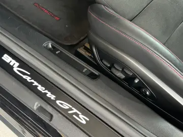 PORSCHE 992 GTS Cabrio  Matrix ACC S.AGA Lift Garantie