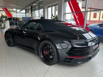 PORSCHE 992 GTS Cabrio  Matrix ACC S.AGA Lift Garantie