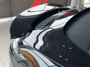 PORSCHE 992 GTS Cabrio  Matrix ACC S.AGA Lift Garantie