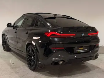BMW X6 xDRIVE30d M SPORT LUFT HUD PANO 360 BLACK 22