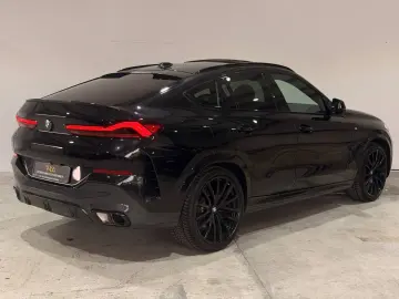 BMW X6 xDRIVE30d M SPORT LUFT HUD PANO 360 BLACK 22