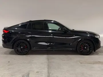 BMW X6 xDRIVE30d M SPORT LUFT HUD PANO 360 BLACK 22