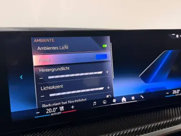 BMW X6 xDRIVE30d M SPORT LUFT HUD PANO 360 BLACK 22