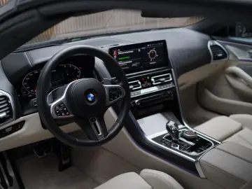 BMW M850i xDrive   Laser   Individual   B&W   360