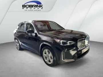 BMW iX1 eDrive20 Elektro Adap.LED Head-Up RFK Shz.