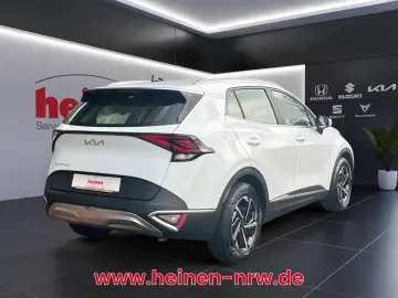 KIA SPORTAGE 1.6 DCT VISION NAVI LED GANZJAHRESREIFE