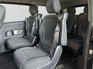 MERCEDES-BENZ EQV 300 Lang PANO BURM DISTR KAM NAVI …