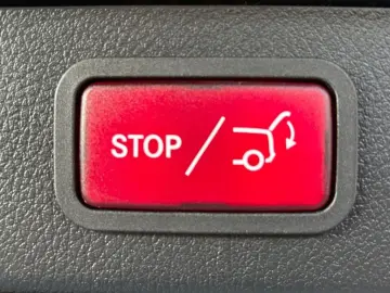 MERCEDES-BENZ EQV 300 Lang PANO BURM DISTR KAM NAVI …