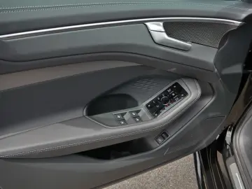 AUDI A6 Avant 55 TFSI quattro S line Matrix B&O Pano