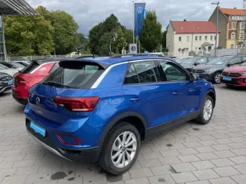 VW T-Roc 1.5 TSI Navi  LED ACC IQ drive digitales C