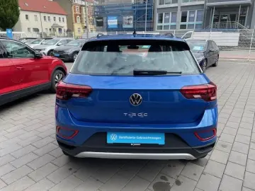VW T-Roc 1.5 TSI Navi  LED ACC IQ drive digitales C