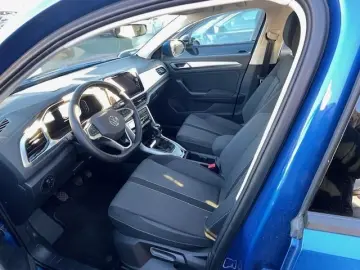 VW T-Roc 1.5 TSI Navi  LED ACC IQ drive digitales C