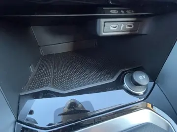 VW T-Roc 1.5 TSI Navi  LED ACC IQ drive digitales C