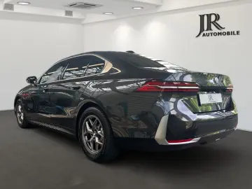 BMW 520 d xDrive Lim.  Standh.  Panorama-Schiebedach