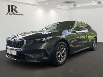 BMW 520 d xDrive Lim.  Standh.  Panorama-Schiebedach