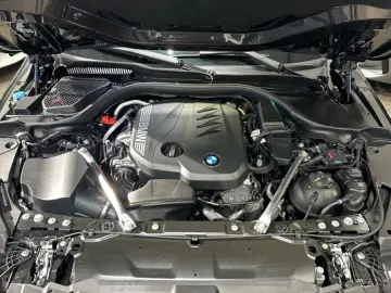BMW 520 d xDrive Lim.  Standh.  Panorama-Schiebedach