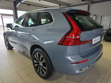 VOLVO XC60 B5 Inscription ACC Sitzklima 360  Pano LED