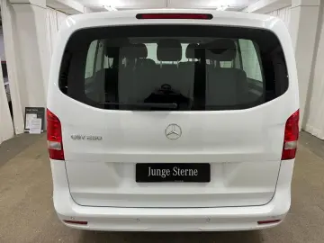 MERCEDES-BENZ EQV 250 Lang mopf Distronic 8Sitz Kamera MBUX