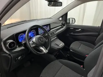 MERCEDES-BENZ EQV 250 Lang mopf Distronic 8Sitz Kamera MBUX