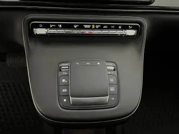 MERCEDES-BENZ EQV 250 Lang mopf Distronic 8Sitz Kamera MBUX