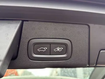 VOLVO XC 60 B5 AWD Ultimate Bright RFK 360 Grad