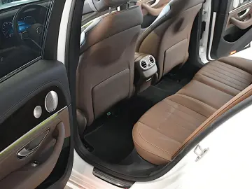 MERCEDES-BENZ E 300 e T 9G-TRONIC Exclusive