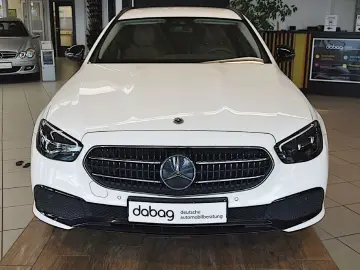 MERCEDES-BENZ E 300 e T 9G-TRONIC Exclusive