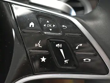MERCEDES-BENZ E 300 e T 9G-TRONIC Exclusive