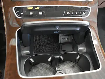 MERCEDES-BENZ E 300 e T 9G-TRONIC Exclusive