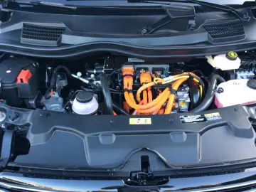 MERCEDES-BENZ EQV 300 L 3xKlima ACC AUT DynLicht Fac…