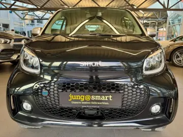 SMART fortwo EQ 22kw Bordlader Exklusiv Pano