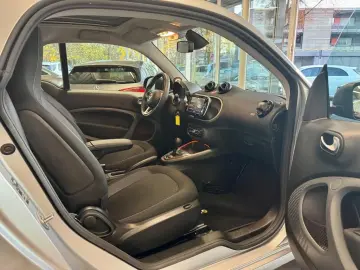 SMART fortwo EQ 22kw Bordlader Exklusiv Pano