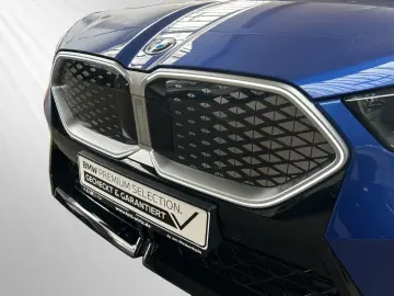 BMW iX2 xDrive30 Inkl. € 1.190 Zubehörbonus M Sport