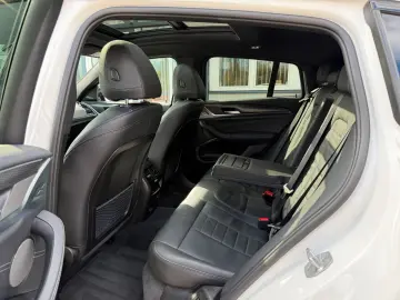 BMW X4 xDrive 30 d M Sportpaket Pan Anhäng 360 Kamer