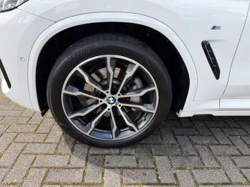 BMW X4 xDrive 30 d M Sportpaket Pan Anhäng 360 Kamer