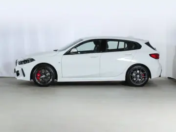 BMW 118 i M Sport LenkHZG Sportbremse LED ACC H&K