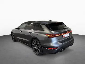 AUDI A6 Avant e-tron performance S LINE PANO HUD B&O