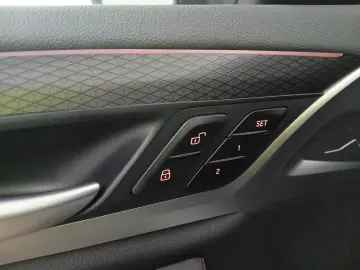 BMW X4 xDrive 30d M Sport AHK ACC LASER HUD MMRY 360