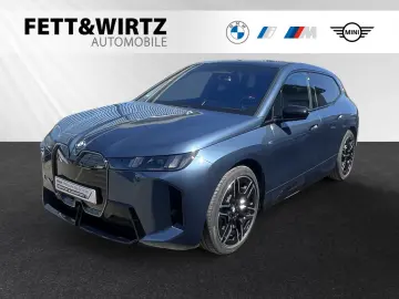 BMW iX M70 Inkl. € 1.190 Zubehörbonus xDrive Lr. 989
