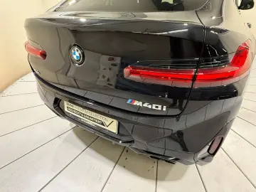 BMW X4 M40i AHK ACC RFK Pano HUD HK Laser eSitze 21