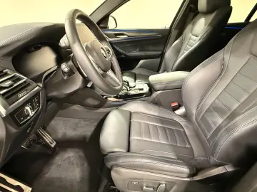 BMW X4 M40i AHK ACC RFK Pano HUD HK Laser eSitze 21
