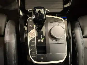 BMW X4 M40i AHK ACC RFK Pano HUD HK Laser eSitze 21
