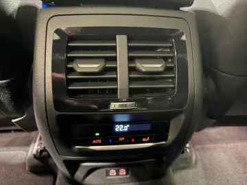 BMW X4 M40i AHK ACC RFK Pano HUD HK Laser eSitze 21