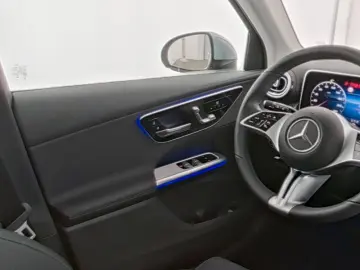 MERCEDES-BENZ GLC 200 4M DigitalLight AHK KeyGO 360 …