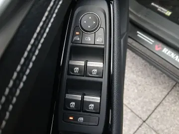 RENAULT AUSTRAL Techno Mild Hybrid 160 Automatik